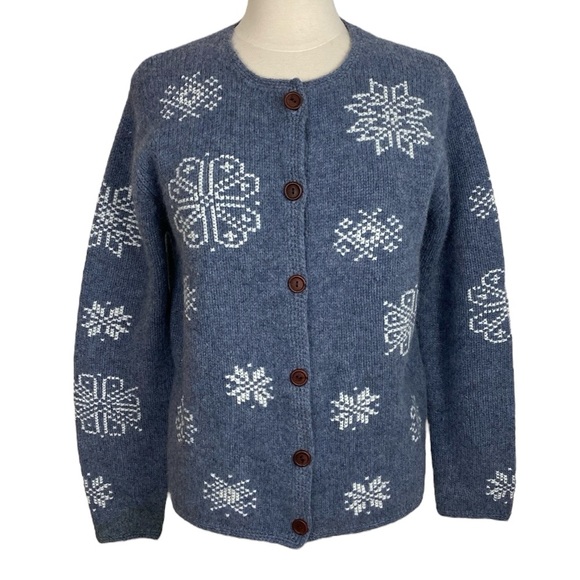 Skyr Blue Nordic Wool Snowflake Cardigan - Picture 1 of 11